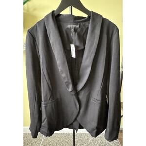 Banana Republic Women’s Black Shawl Collar Blazer Jacket Size M NWT